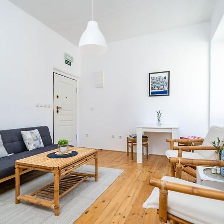 Laus Ii, Lovely Apartment In Old Town Дубровник Екстер'єр фото